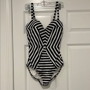 VENUS Black and White Striped One Piece Swimsuit